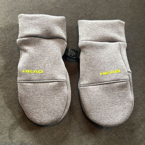 HEAD Kids Gray Touchscreen Mittens 
Size XS (2-4) - Picture 3 of 6